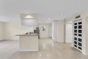 758 NE 13th Ct, Fort Lauderdale, FL 33304 - Photo 5