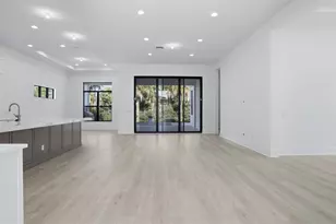 13270 Artisan Cir, Palm Beach Gardens, FL 33418 - Photo 9