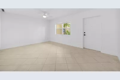815 Middle River Drive #115, Fort Lauderdale, FL 33304 - Photo 3