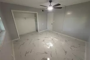 268 NE 41st St, Oakland Park, FL 33334 - Photo 5