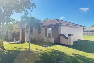 124 SW Klee Cir, Port Saint Lucie, FL 34953 - Photo 5