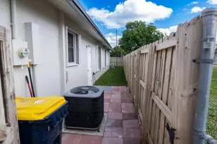 110 NW 6th Ave, Dania Beach, FL 33004 - Photo 7