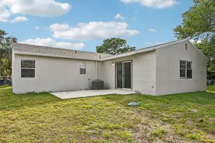 913 SE 8th St, Stuart, FL 34994 - Photo 27