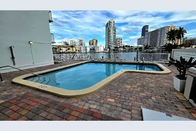 121 Golden Isles Drive #904, Hallandale Beach, FL 33009 - Photo 11