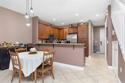 7782 Paddock Place, Davie, FL 33328 - Photo 9