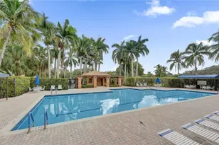 1498 Barcelona Way, Weston, FL 33327 - Photo 11