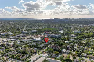 2124 NE 9th Ave, Wilton Manors, FL 33305 - Photo 31