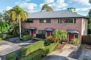 2124 NE 9th Ave, Wilton Manors, FL 33305 - Photo 33