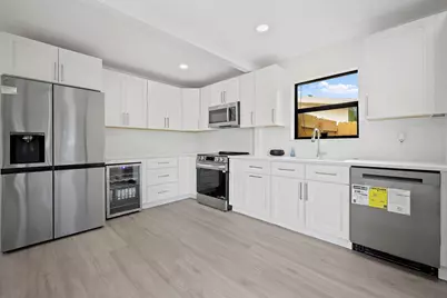 699 NE 40th Street, Oakland Park, FL 33334 - Photo 9