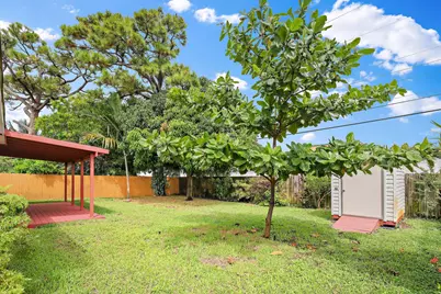 699 NE 40th Street, Oakland Park, FL 33334 - Photo 31
