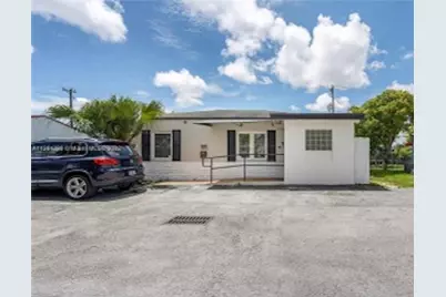 4540 NW 7th Street, Miami, FL 33126 - Photo 1