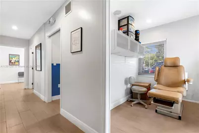 4540 NW 7th Street, Miami, FL 33126 - Photo 9