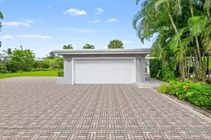 2711 Mayan Dr, Fort Lauderdale, FL 33316 - Photo 27