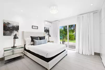 2711 Mayan Drive, Fort Lauderdale, FL 33316 - Photo 17