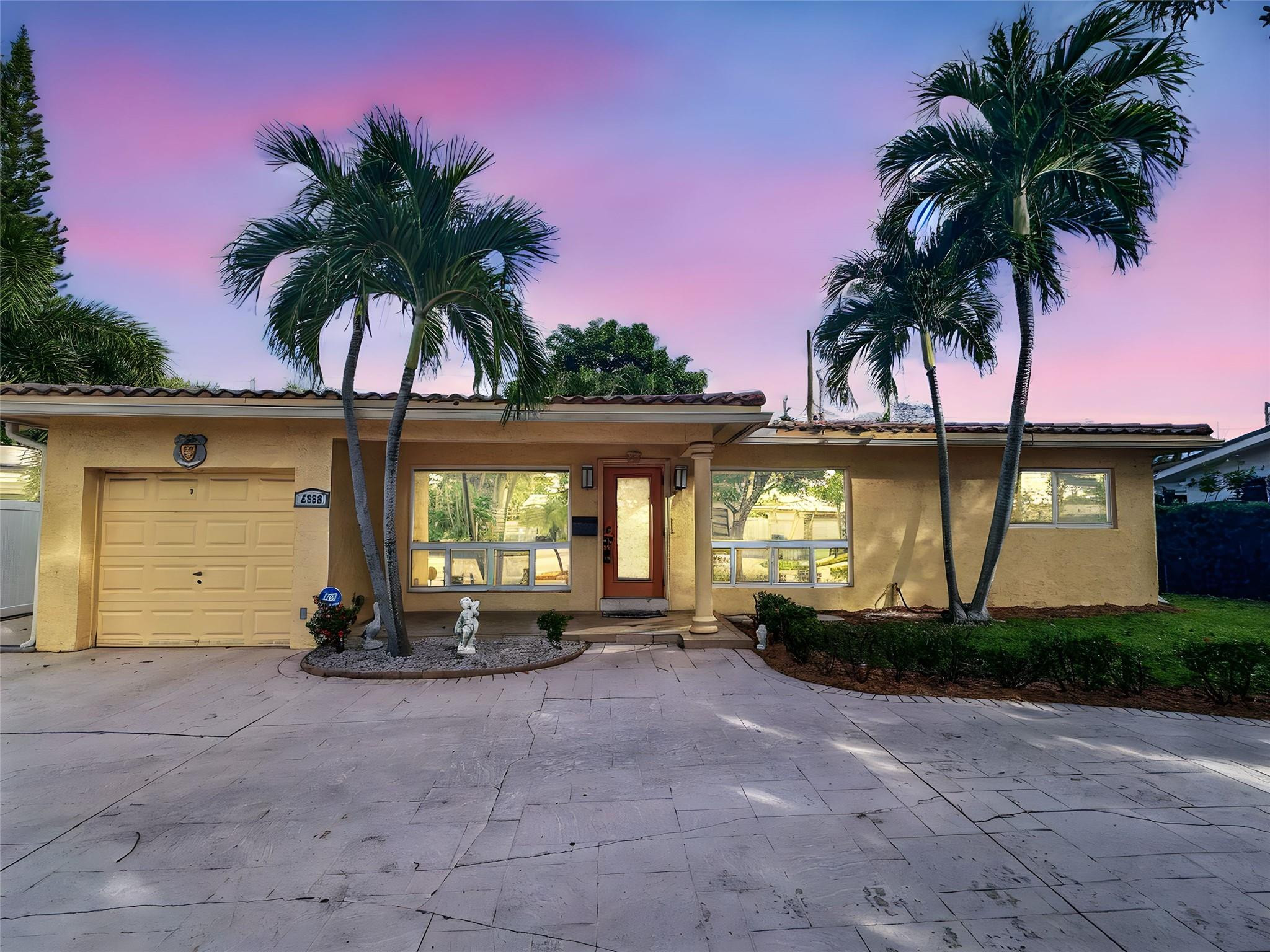 2936 NW 9th Terrace - 2936 NW 9th Terrace, Wilton Manors, FL 33311 Luxury Property | Jose Angel Pina