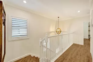 1733 NE 38th St, Oakland Park, FL 33334 - Photo 27