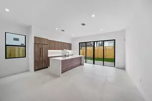 3235 Percival Ave, Miami, FL 33133 - Photo 3