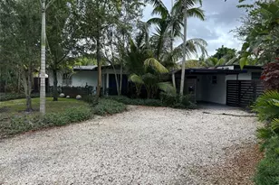 720 NE 17th Ct, Fort Lauderdale, FL 33305 - Photo 1