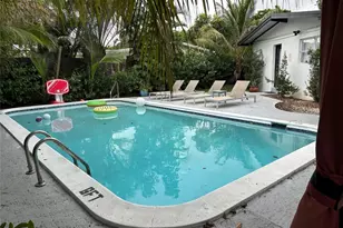 720 NE 17th Ct, Fort Lauderdale, FL 33305 - Photo 11