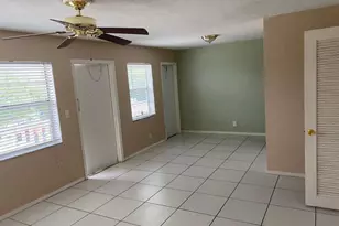 4169 SW 67th Ave, Davie, FL 33314 - Photo 5