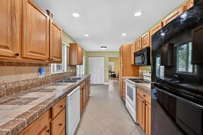 12541 SW 10th Court, Davie, FL 33325 - Photo 7