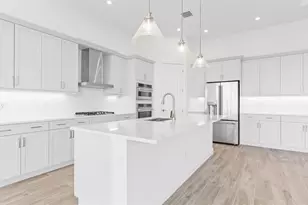 13670 SE Grovewood Dr, Port Saint Lucie, FL 34984 - Photo 11