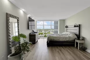 600 Parkview Dr, Hallandale Beach, FL 33009 - Photo 21