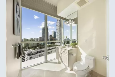 111 SE 8th Avenue #PH-1701, Fort Lauderdale, FL 33301 - Photo 21