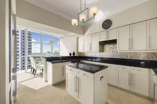 111 SE 8th Ave, Fort Lauderdale, FL 33301 - Photo 11