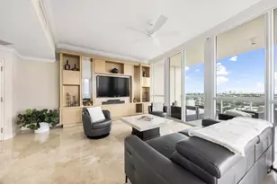 111 SE 8th Ave, Fort Lauderdale, FL 33301 - Photo 3