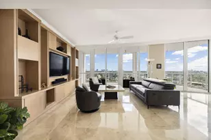 111 SE 8th Ave, Fort Lauderdale, FL 33301 - Photo 1