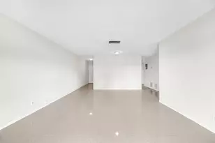 5900 NW 17th Pl, Sunrise, FL 33313 - Photo 9