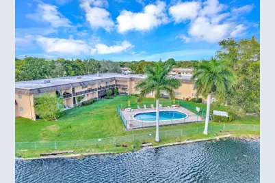 5900 NW 17th Place #215, Sunrise, FL 33313 - Photo 3