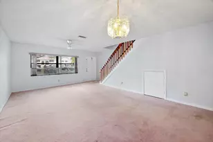 621 NW 105th Way, Pembroke Pines, FL 33026 - Photo 5