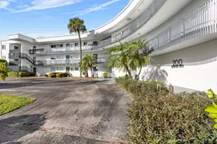 200 Waterway Dr S Unit, Lantana, FL 33462 - Photo 25