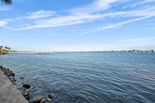 200 Waterway Dr S Unit, Lantana, FL 33462 - Photo 1