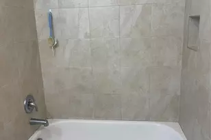 2911 Cascada Isle Way, Hollywood, FL 33024 - Photo 19