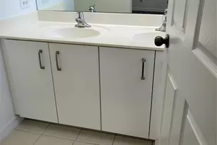 2040 SE Avon Park Dr, Port Saint Lucie, FL 34952 - Photo 27