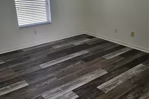 2040 SE Avon Park Dr, Port Saint Lucie, FL 34952 - Photo 11