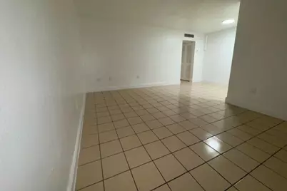 2031 NE 139th Street #12, North Miami, FL 33181 - Photo 11