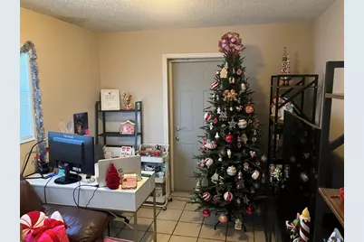 7960 NW 174th Street, Hialeah, FL 33015 - Photo 5