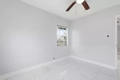 2841 NW 14th Street, Fort Lauderdale, FL 33311 - Photo 11