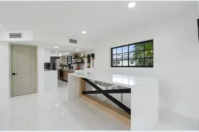 5702 SW 136 Avenue, Fort Lauderdale, FL 33330 - Photo 13