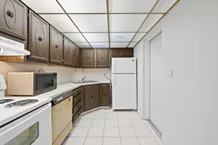 3101 Oakland Shores Dr, Oakland Park, FL 33309 - Photo 5