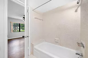 3101 Oakland Shores Dr, Oakland Park, FL 33309 - Photo 23