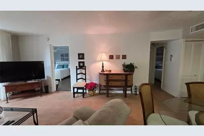 2801 Somerset Drive #211, Fort Lauderdale, FL 33311 - Photo 11