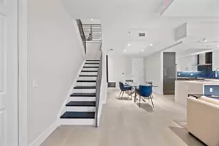 2609 NE 14th Ave, Wilton Manors, FL 33334 - Photo 15