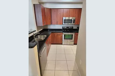 2401 NE 65th Street, Fort Lauderdale, FL 33308 - Photo 9