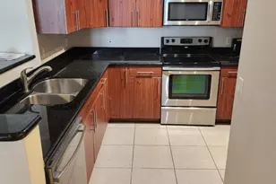 2401 NE 65th St, Fort Lauderdale, FL 33308 - Photo 9