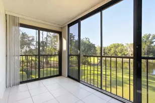 228 Fox Glen Dr Unit, Naples, FL 34104 - Photo 3